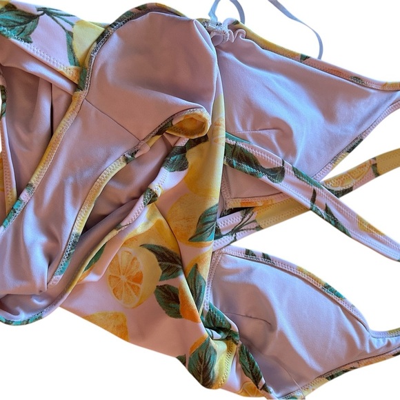 Lemon Print  Swimsuit - Picture 3 of 4